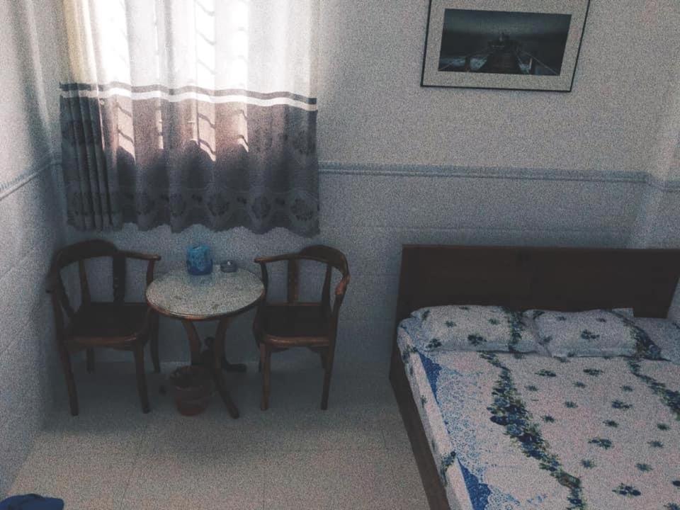 Nha Nghi Van Anh Ap Rach Meo Kültér fotó