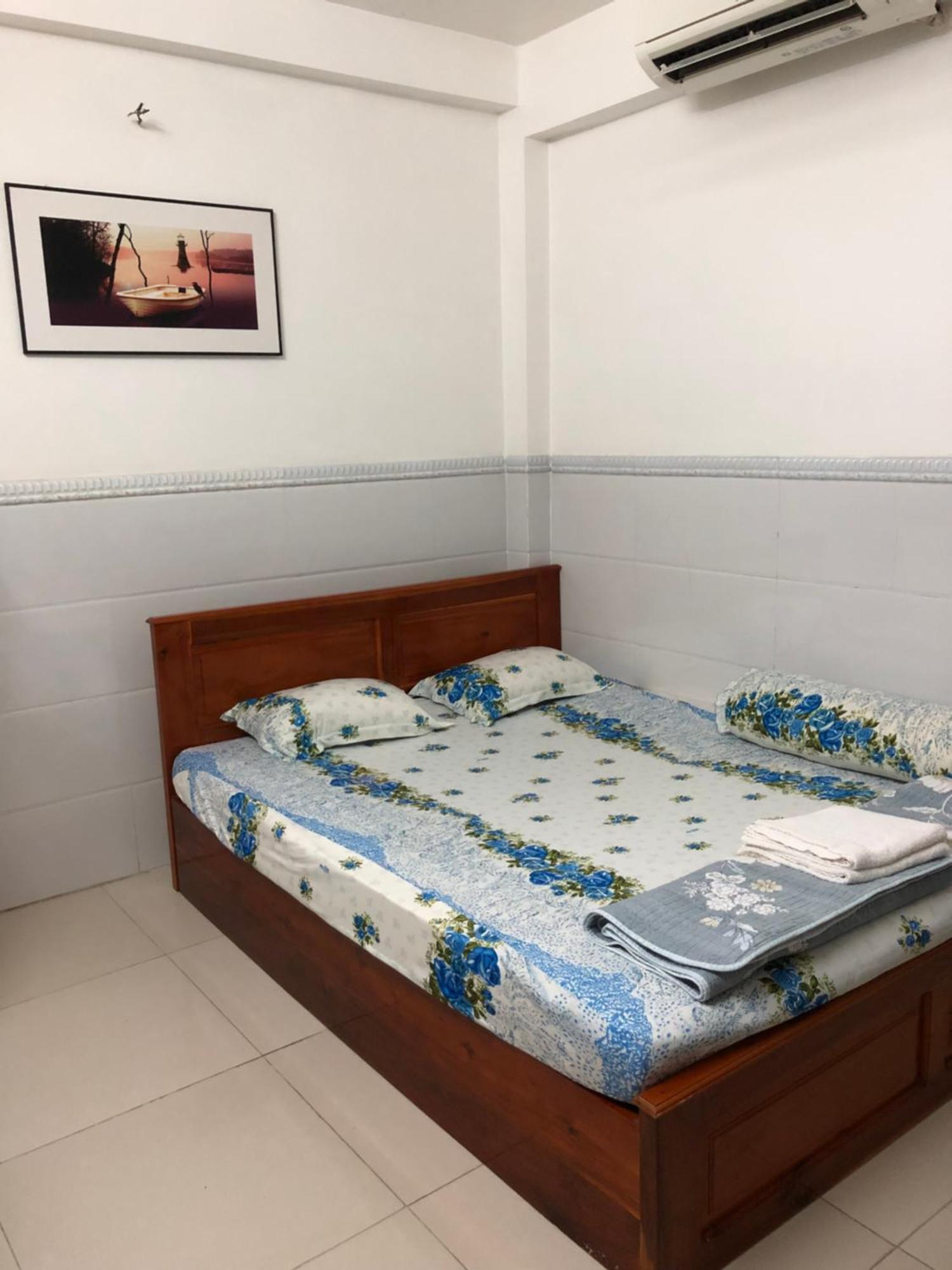 Nha Nghi Van Anh Ap Rach Meo Kültér fotó